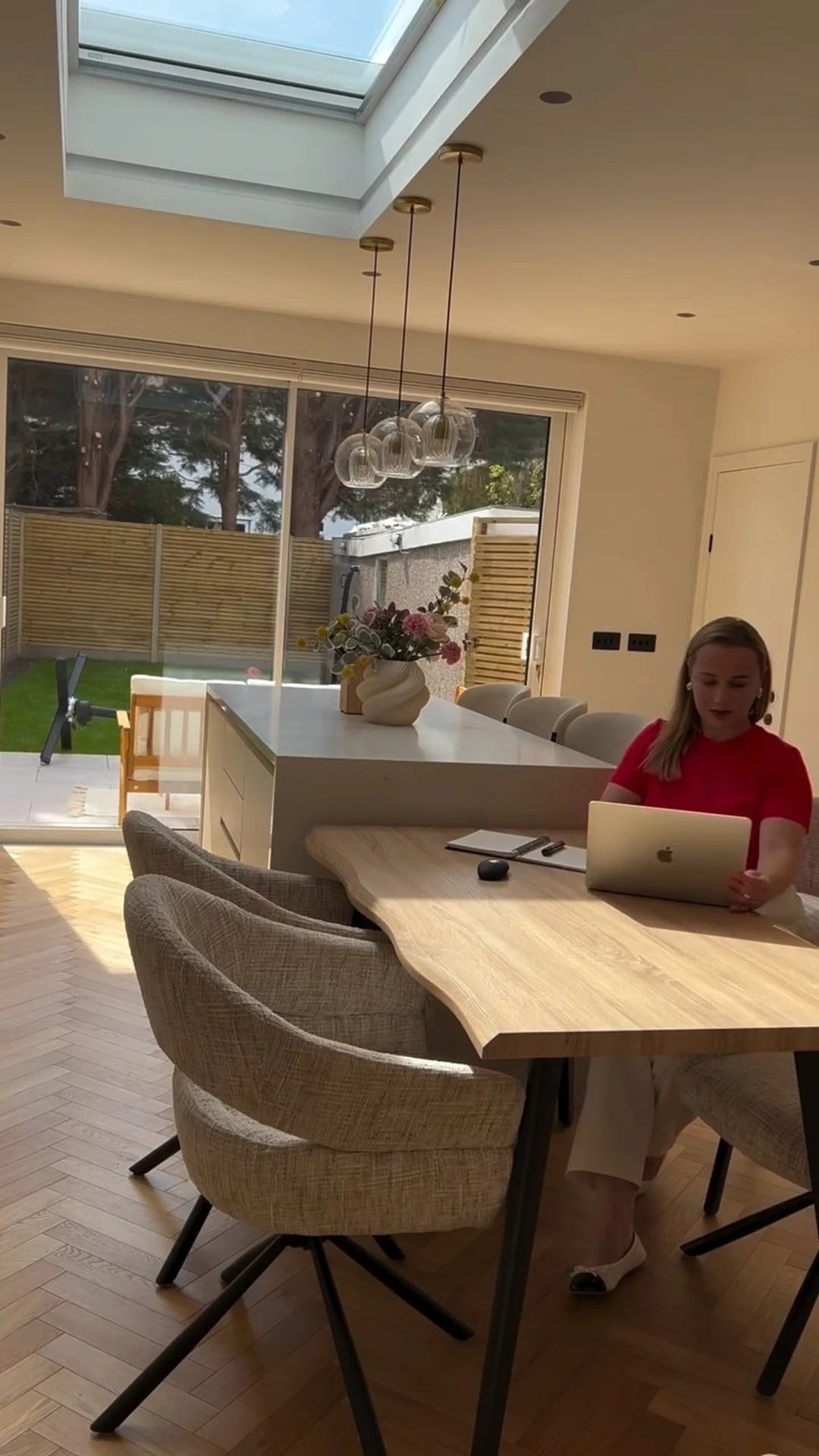 Load video: Product show video for skylight blinds.